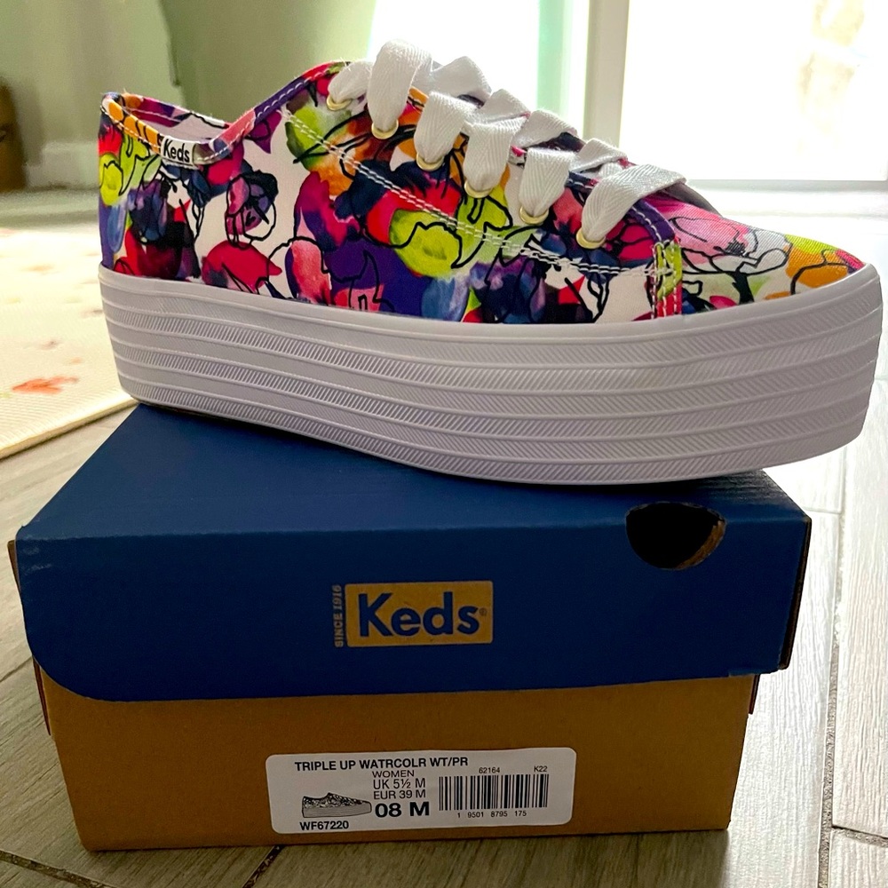 Triple Up Watercolor
Floral Multicolor